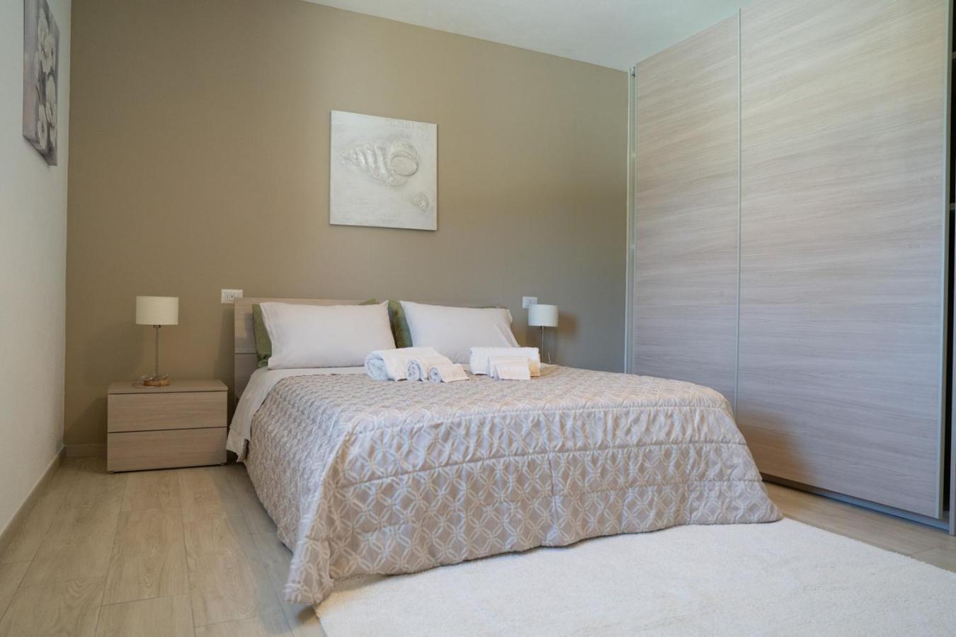 Casa Vacanze Olbia - Alebea - ภายนอก รูปภาพ